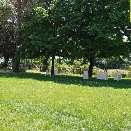 Casale Sul Clitunno Agroturismo *